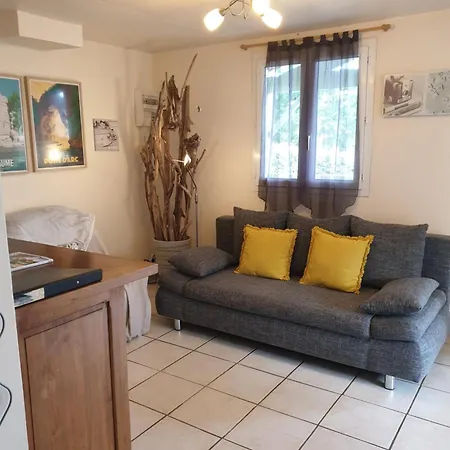 Holiday home Le Clos Des Mimosas *